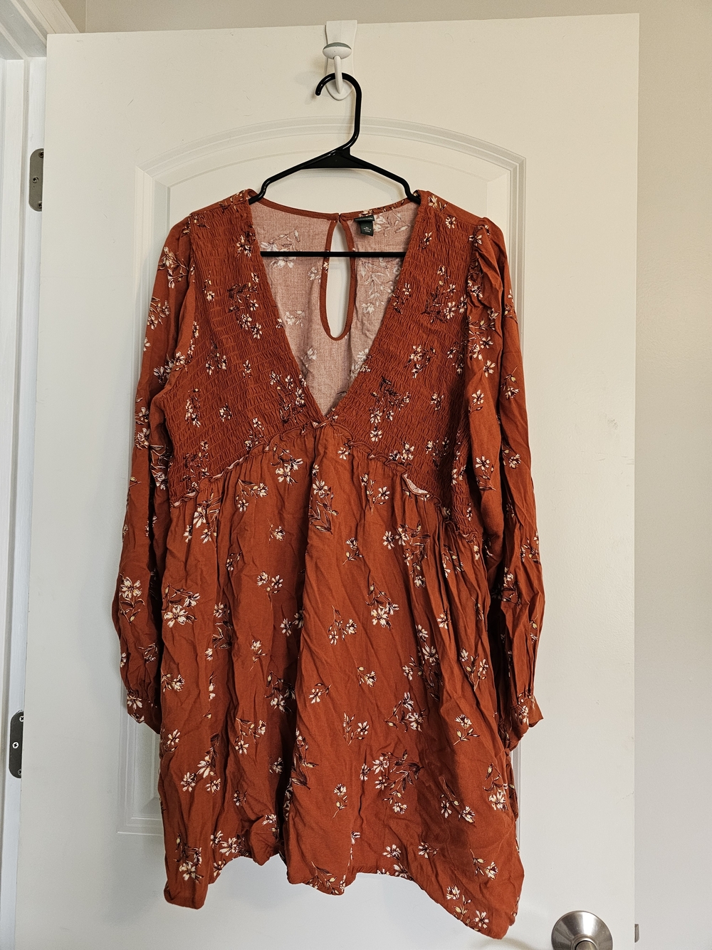 Wild Fable Rust Floral Smocked V-Neck Babydoll Long Sleeve Dress